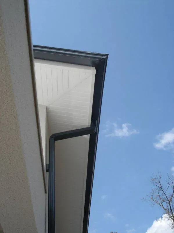 Sous face alu à Beautiran